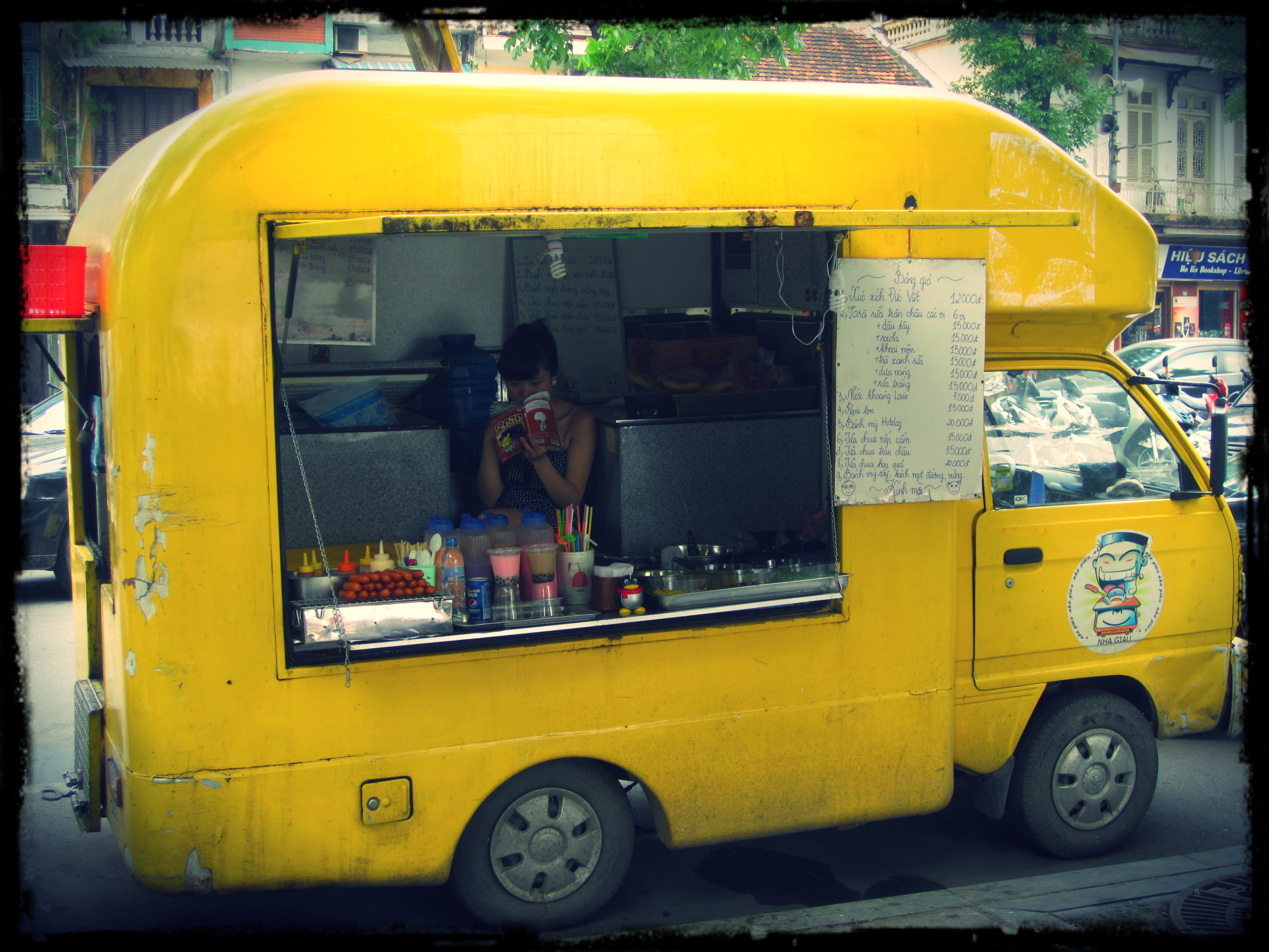 A New Food Truck Spotting\u2026 in Vietnam?
